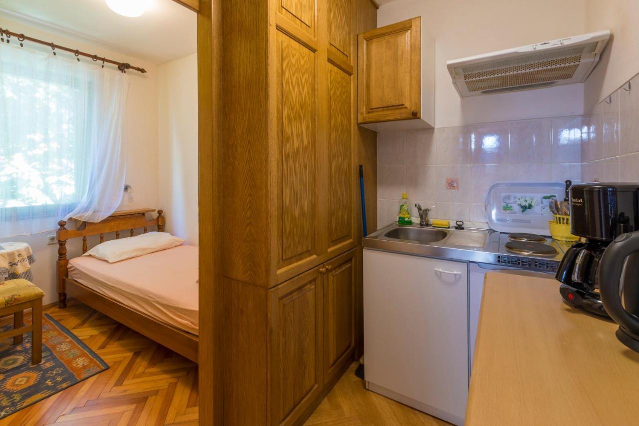 Apartment Katnic 1-2-3 크리크베니카 외부 사진